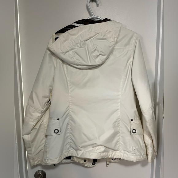 Burton | Medium | White | Snowboard Jacket - Picture 11 of 12